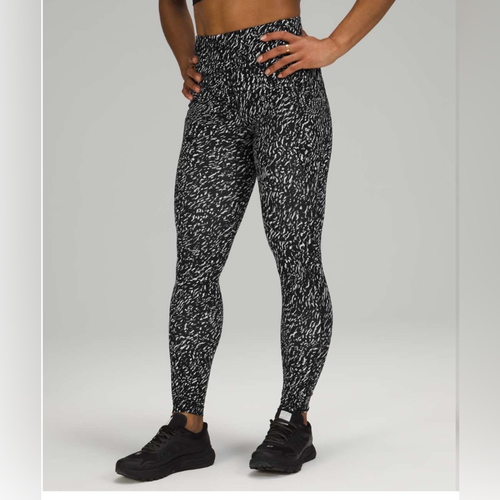 NWOT Lululemon Swift Speed High Rise Speckle Trail Black Multi